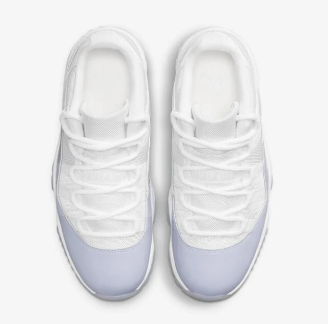 Air Jordan 11 Low WMNS Pure Violet