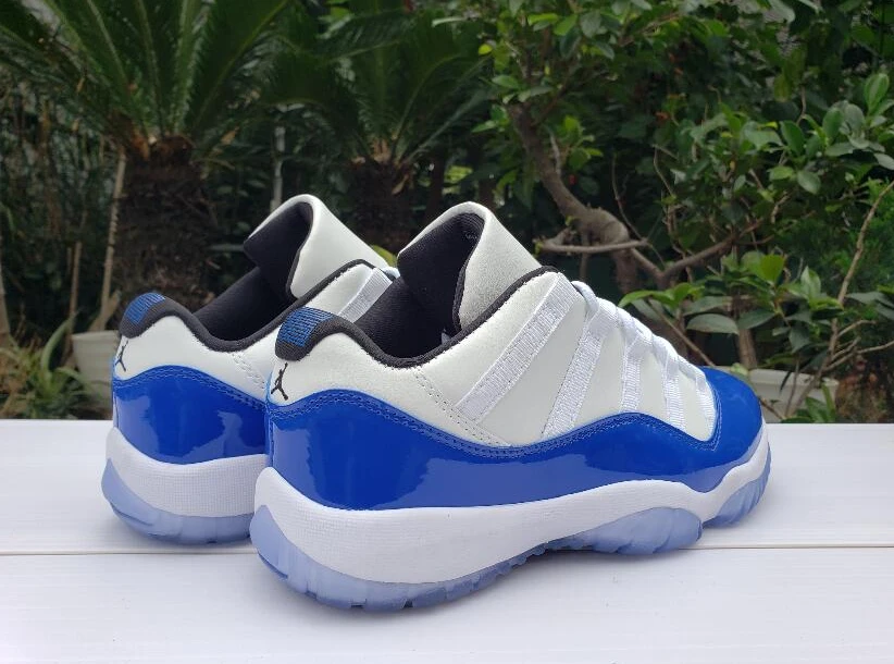 Replica Sneakers Air Jordan 11 Low White Blue For Women