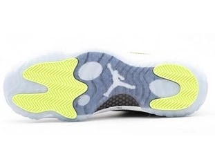 Air Jordan 11 Retro Green Snakeskin