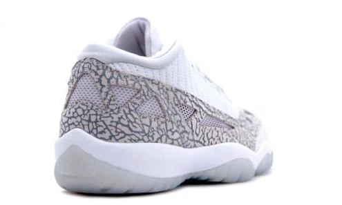 Air Jordan 11 Retro Low IE