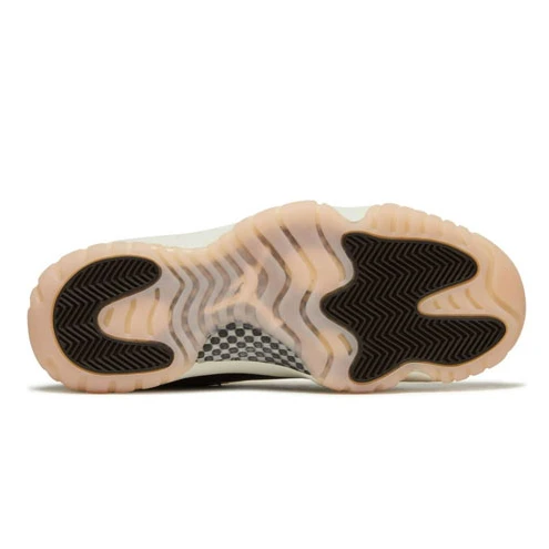 Air Jordan 11 Retro Neapolitan