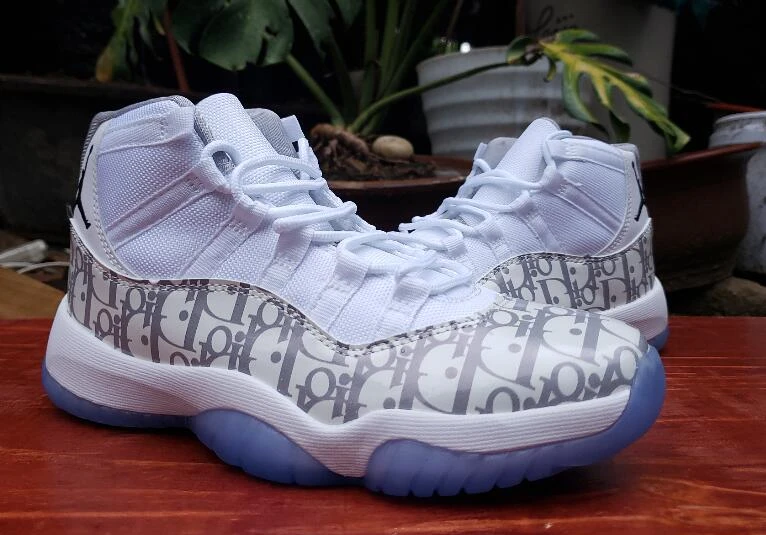 Air Jordan 11 Retro New Black & White-1