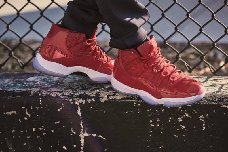 Air Jordan 11 Win Like 96-01