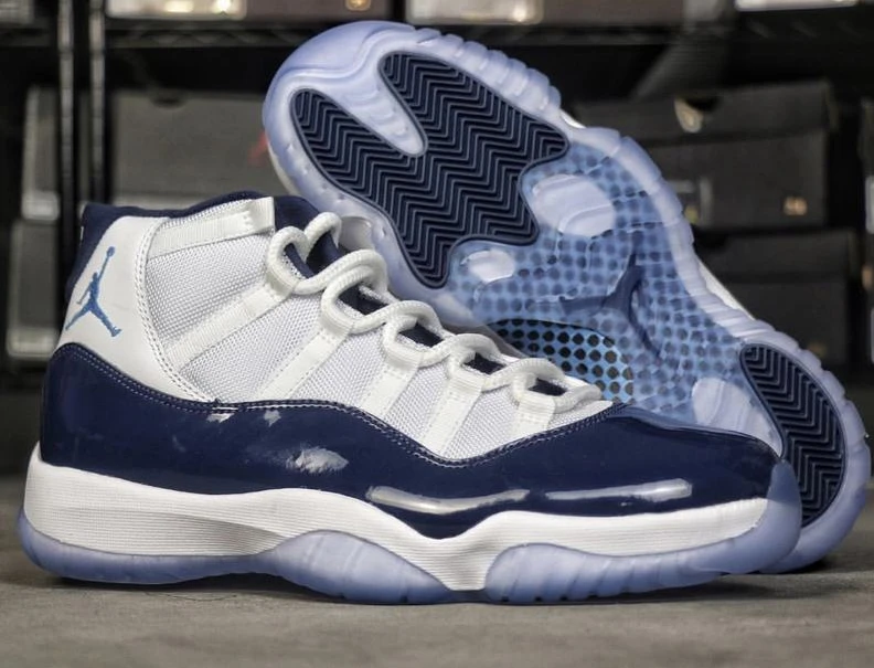 Air Jordan 11 “Midnight Navy” -01