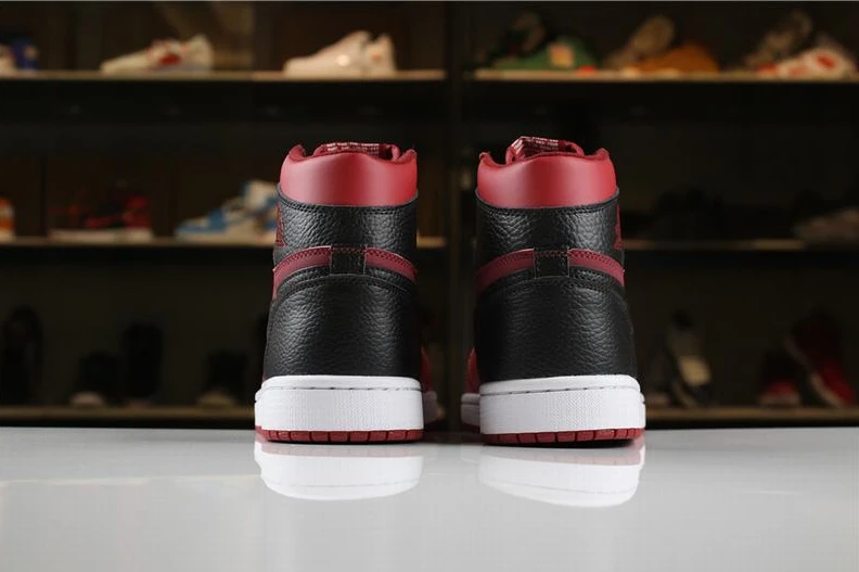 Air Jordan 12 Black Wine Red-01