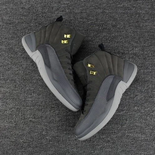 Air Jordan 12 Cool Gray-01