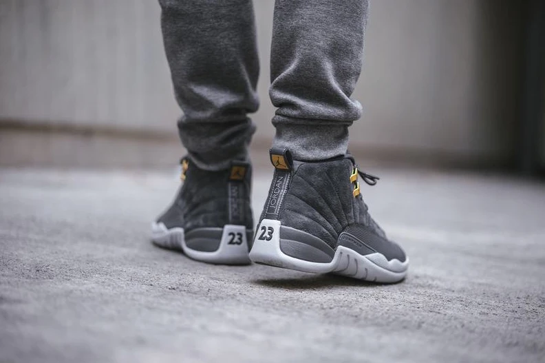 Air Jordan 12 Dark Gray-01