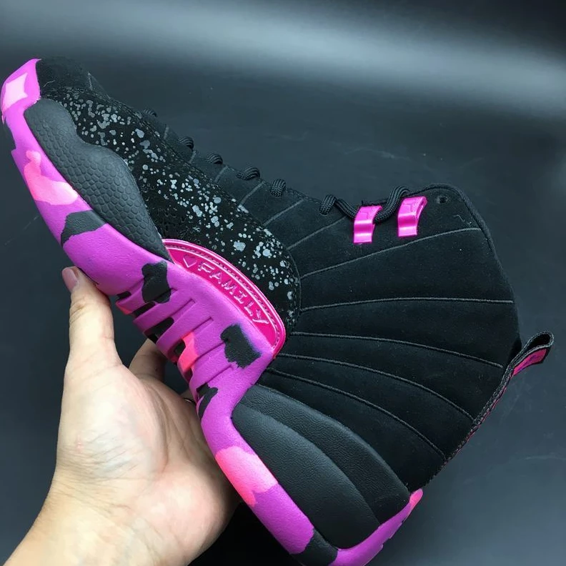 Air Jordan 12 