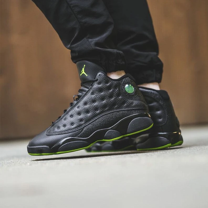 Air Jordan 13 Altitude-01