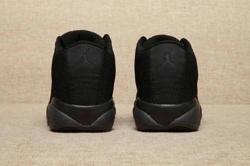 Air Jordan 13 Low to help womens knitting