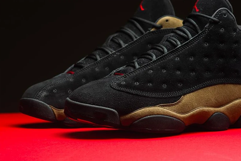 Air Jordan 13 Olive-1