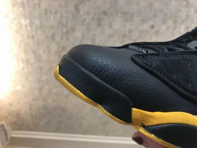 Air Jordan 13 Retro Black yellow-1