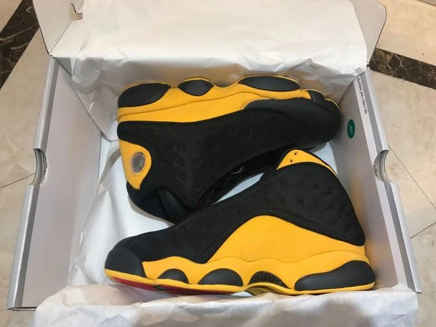 Air Jordan 13 Retro Black yellow-1