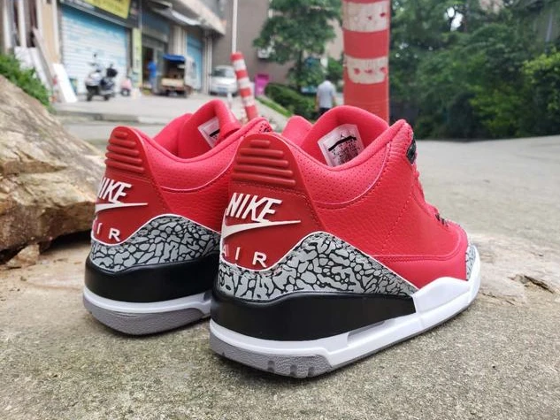 Air Jordan 3 Bull Red-1