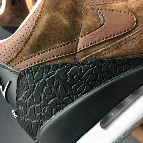 Air Jordan 3 Dark Brown Gray-01