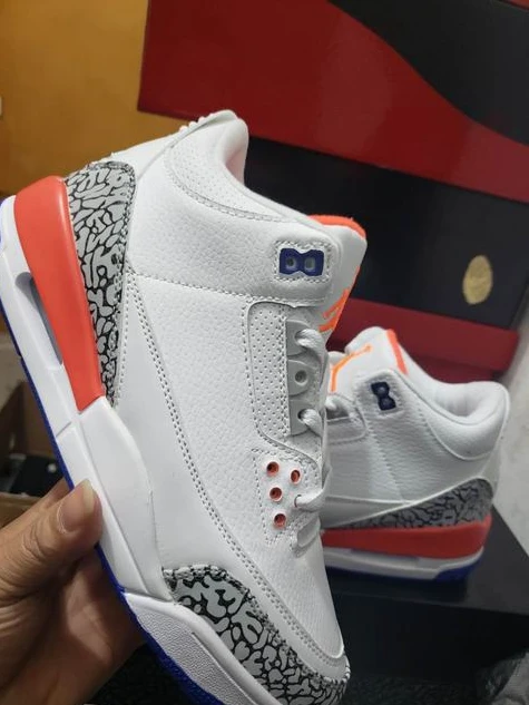 Air Jordan 3 White Red Blue-01
