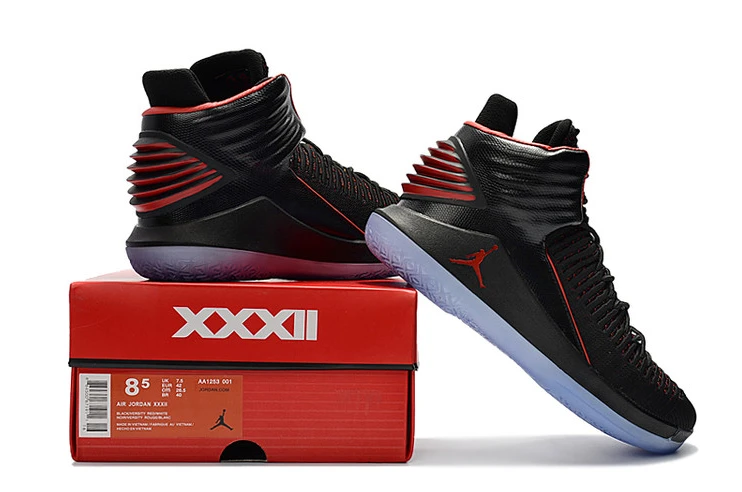 Air Jordan 32-02