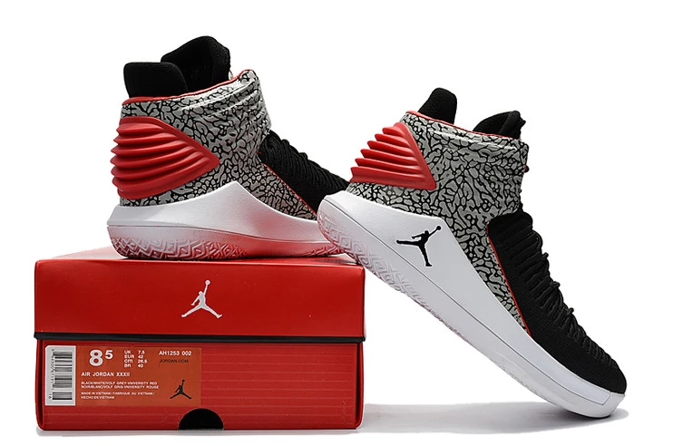 Air Jordan 32-03