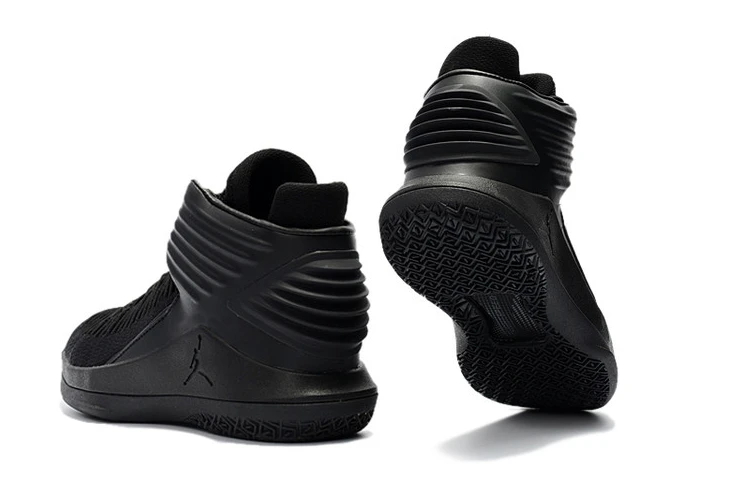 Air Jordan 32-05