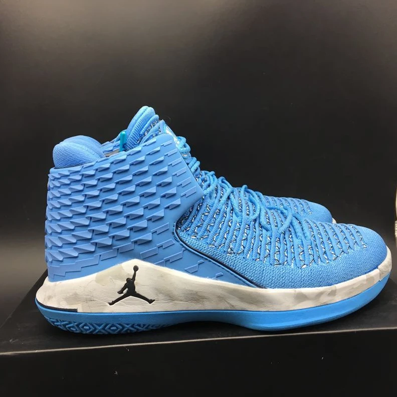 Air Jordan 32 Royal Blue-1