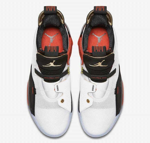 Air Jordan 33 Future of Flight-01