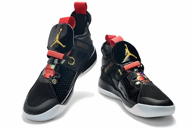 Air Jordan 33 Retro Black-1
