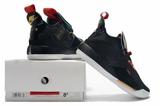 Air Jordan 33 Retro Black-1