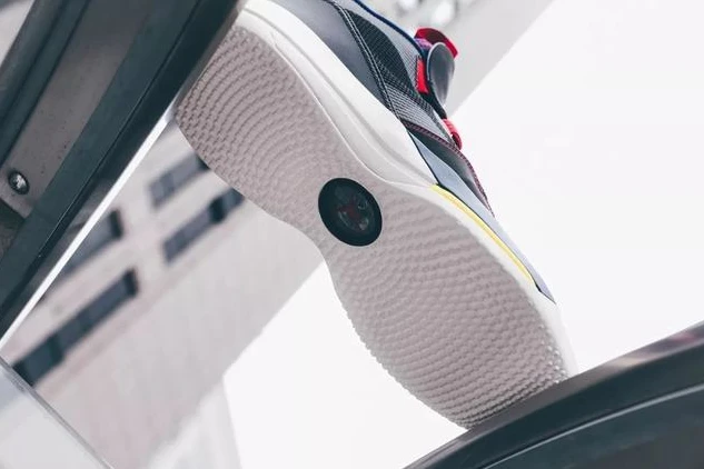 Air Jordan 33 Tech Pack-1