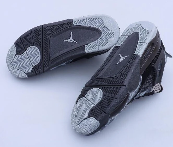 Air Jordan 4 Black Grey Chess-1