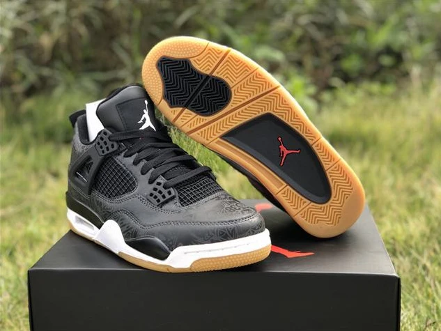 Air Jordan 4 Laser SE Black Gum-01
