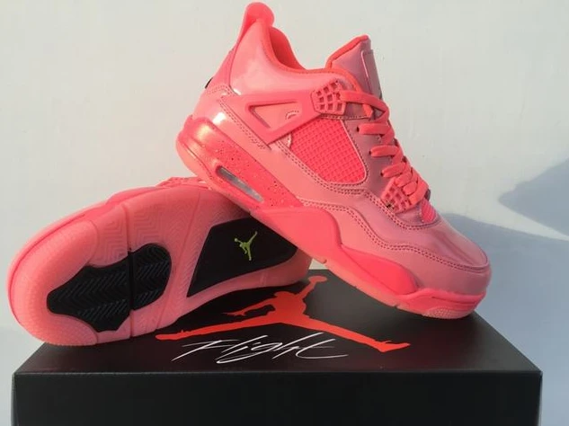 Air Jordan 4 NRG Hot Punch-01