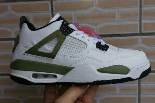 Air Jordan 4 White Black Green-01