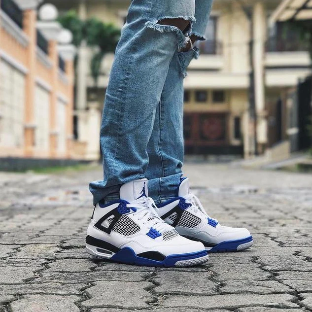 Air Jordan 4 ‘Motosports’-1