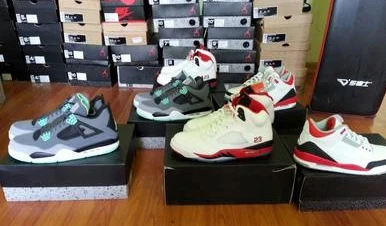Air Jordan 5 (V) Retro Fire Red