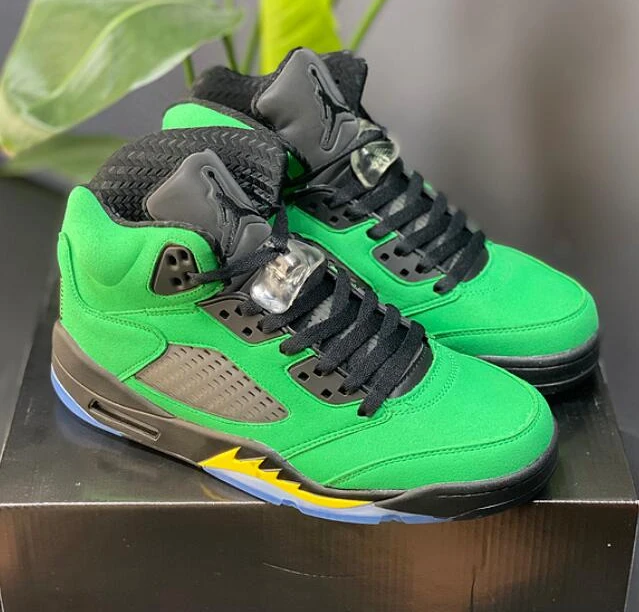 Air Jordan 5 Oregon Ducks