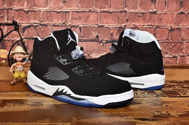 Air Jordan 5 Oreo Black White-1