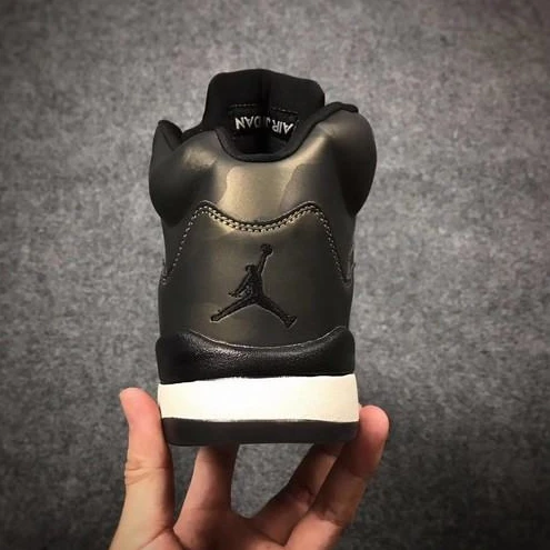 Air Jordan 5 Premium Heiress-01