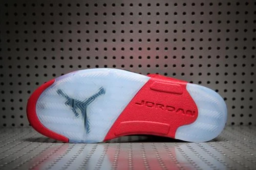 Air Jordan 5 Red Suede-01