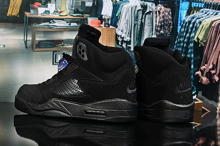 Air Jordan 5 Retro All Black-1