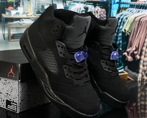 Air Jordan 5 Retro All Black-1