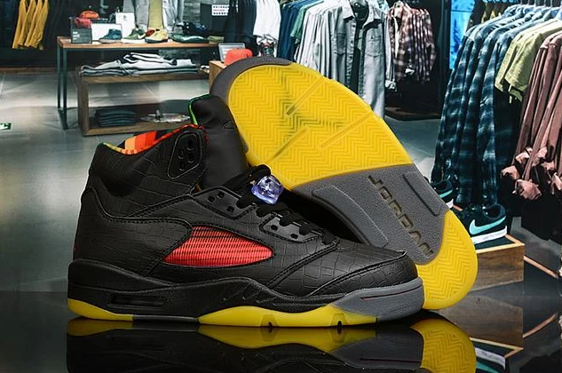 Air Jordan 5 Retro Black Yellow-1