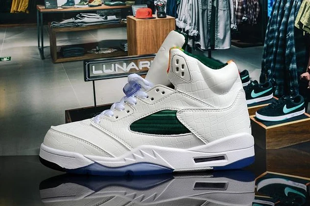 Air Jordan 5 Retro White Color-1