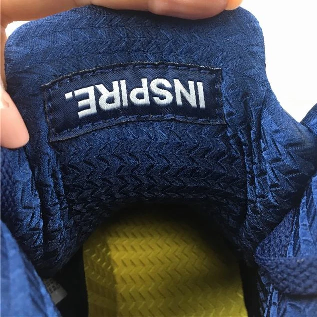 Air Jordan 5 SP Michigan-1
