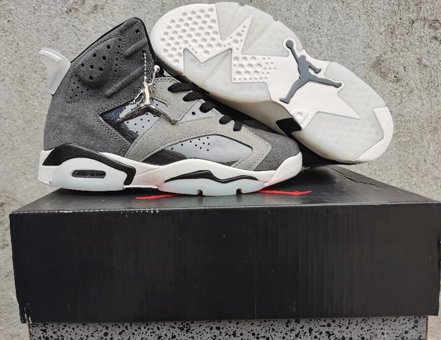 Replica Sneakers Air Jordan 6 Dark Gray White-1