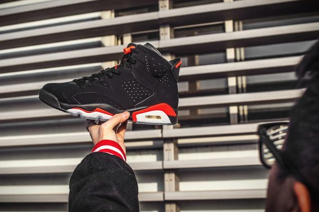 Air Jordan 6 “Black Infrared”-01