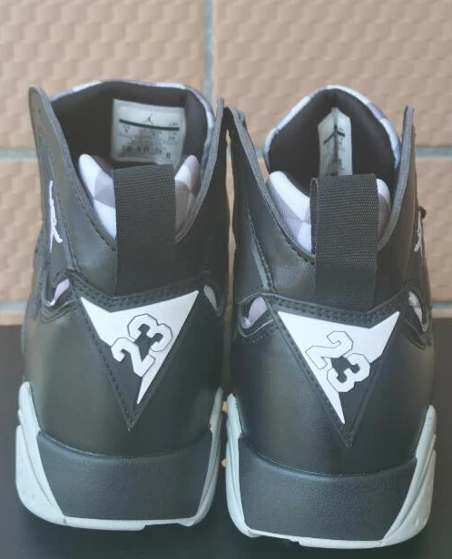Air Jordan 7 Retro Black Silver-1