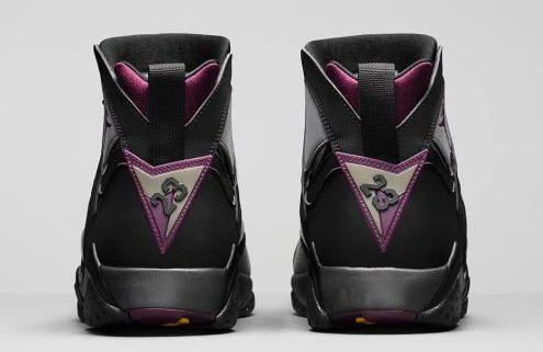Air Jordan 7 Retro Bordeaux