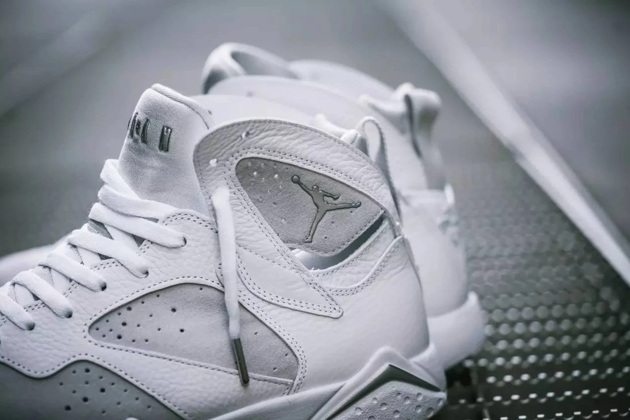 Air Jordan 7 