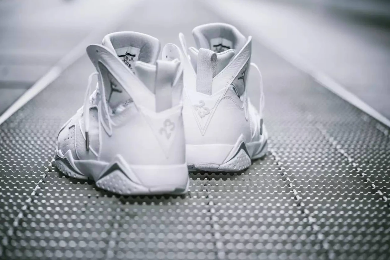 Air Jordan 7 