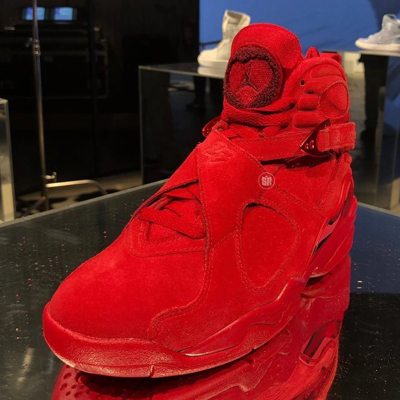 Air Jordan 8 Valentines Day-01